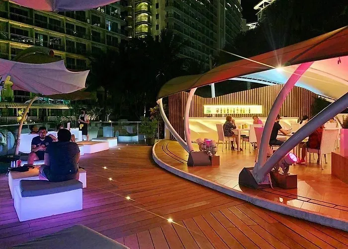 Sabrina'scrib 2br By Azure Residences Near International Airport