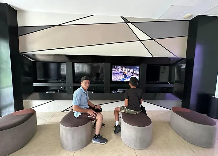 Sabrina'scrib 2br By Azure Residences Near International Airport Apartamento
