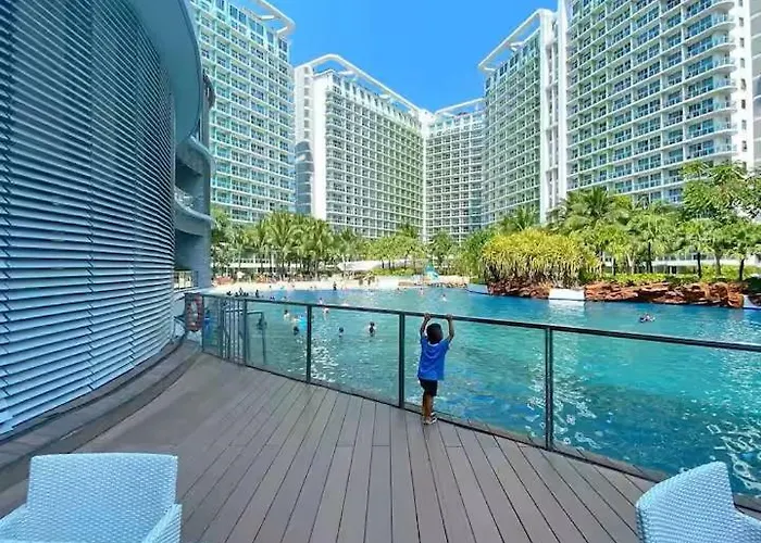 Sabrina'scrib 2br By Azure Residences Near International Airport Apartamento Manila