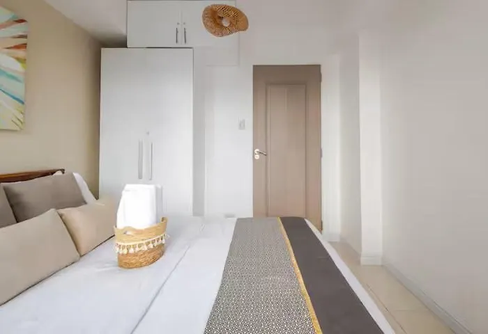 Sabrina'scrib 2br By Azure Residences Near International Airport
