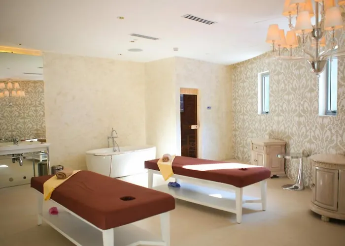 Apartamento Sabrina'scrib 2br By Azure Residences Near International Airport